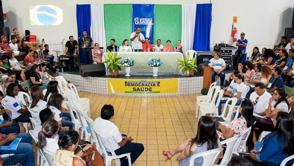 Prefeitura de Cruzeiro do Sul promove 5° Conferência Municipal de Saúde