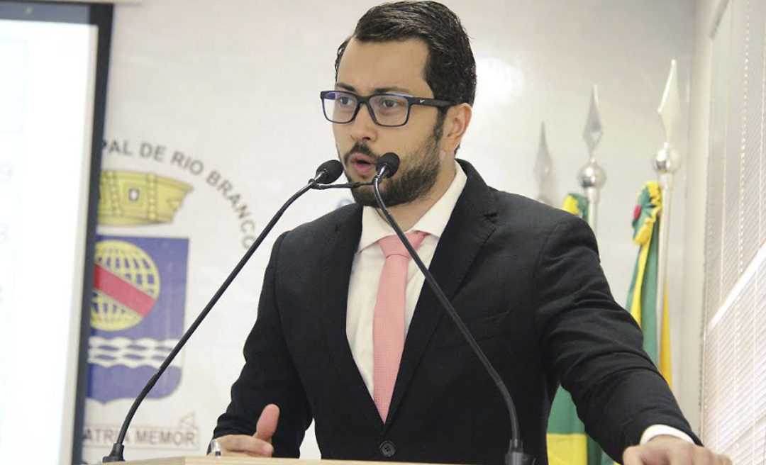 Márcio Bittar envergonhou a população do Acre ao votar pelo fim da Lava Toga, diz Jarude