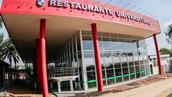 Estudantes têm sintomas de intoxicação após refeições no RU da Ufac; Restaurante vê provável "estranheza ao paladar"