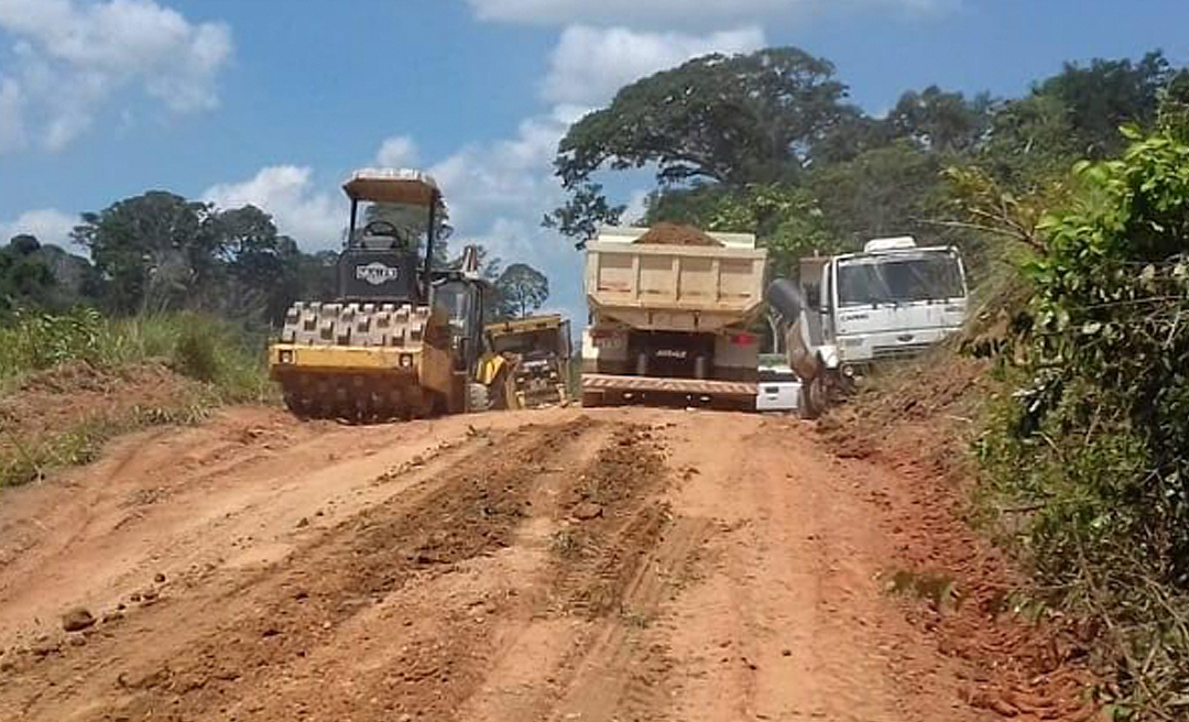 Prefeitura do município de Brasileia intensifica trabalho de recuperação de ramais