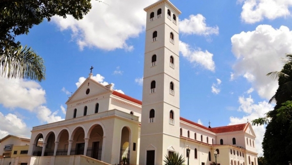 Lava-pés e Santa Ceia marcam missa na Catedral Nossa Senhora de Nazaré nesta Quinta-feira Santa