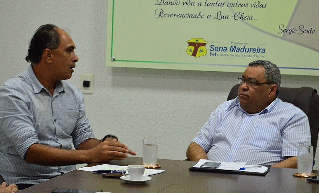 Prefeito de Sena Madureira e diretor de hospital estadual trocam farpas nas redes sociais