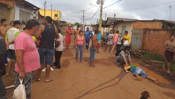 Mototoxista perde a vida ao demorar a entregar celular a criminosos durante assalto na Sobral