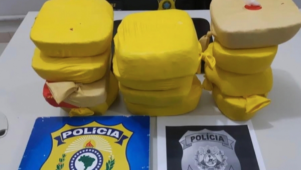 Polícia Civil do Acre e PRF de Rondônia prendem dois homens com mais de 12 quilos de cocaína