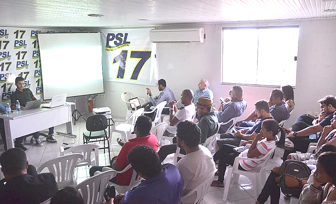 PSL em Rio Branco reúne filiados em evento sobre liberalismo clássico
