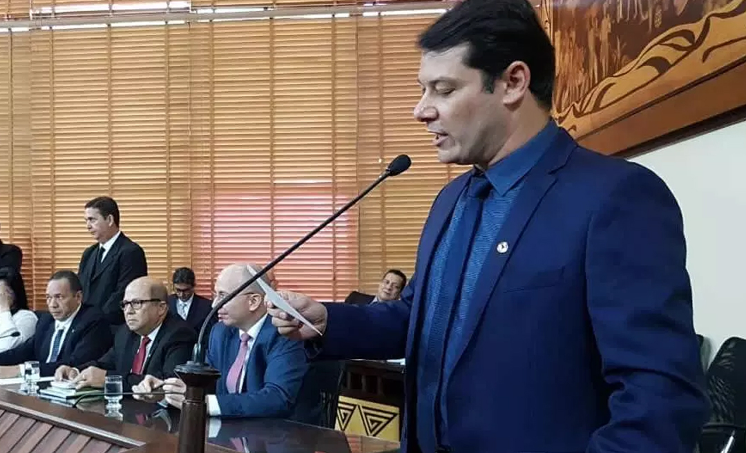 Roberto Duarte diz que seguirá linha independente dentro da Aleac mesmo com Tchê líder