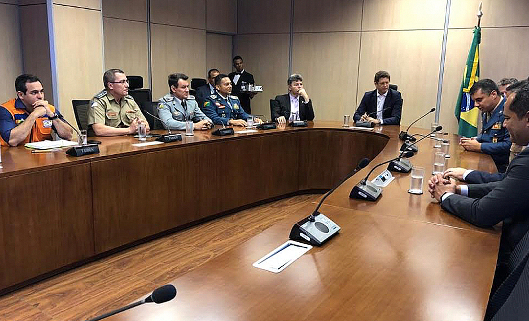 Comandante do Corpo de Bombeiros participa de reunião com Ministro do Meio Ambiente