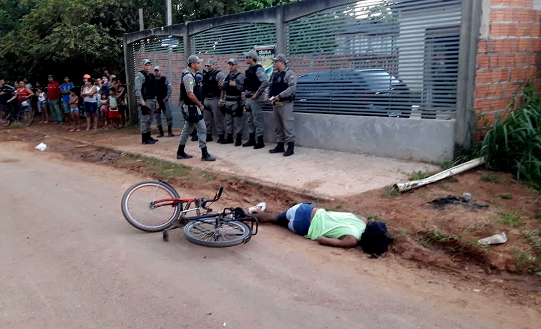 Pai perde a vida a caminho da escola do filho com sete disparos de pistola