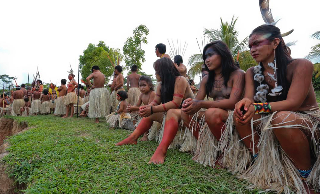 A ministros das economias mais ricas, índios do Acre mostram seu papel na preservação do planeta 