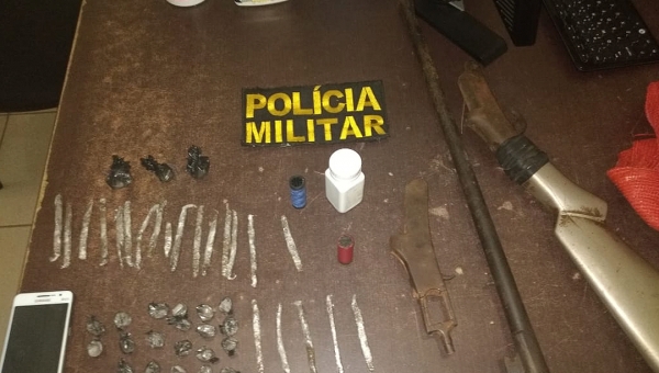 Em patrulhamento de rotina, policiais tiram de circulação traficante na Vila Caquetá 