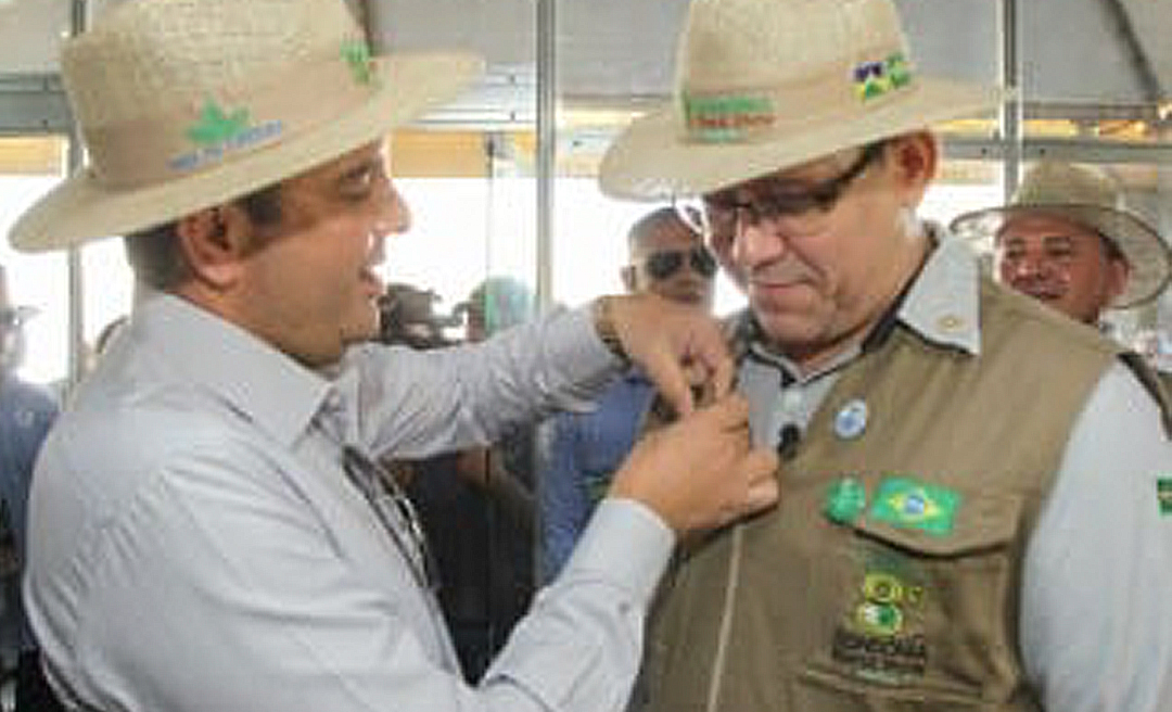 Ao lado do governador de Rondônia, Gladson participa da abertura de feira de agronegócio em Ji-Paraná e fala em parcerias