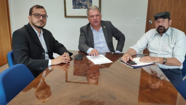 Rodrigo Forneck e N. Lima representam Câmara de Rio Branco na 7ª Mobilização dos Vereadores do Brasil