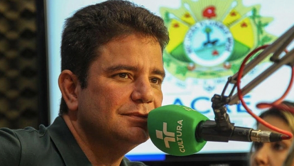 Programa Fale com o Governador será transmitido às segundas-feiras na Aldeia FM