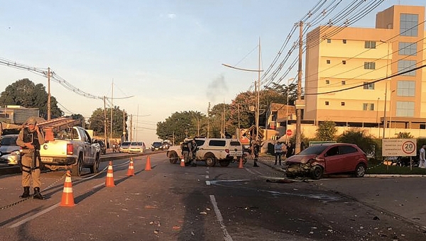 Vídeo mostra momento do acidente provocado por policial que resultou em morte na Dias Martins