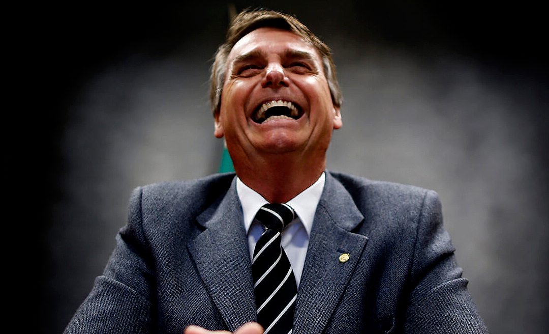 Bolsonaro diz que terras indígenas e parques nacionais inviabilizam o desenvolvimento do Acre 