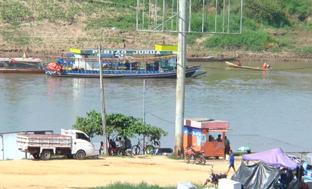 Piratas atacam embarcações e roubam objetos de passageiros no rio Juruá em Cruzeiro do Sul