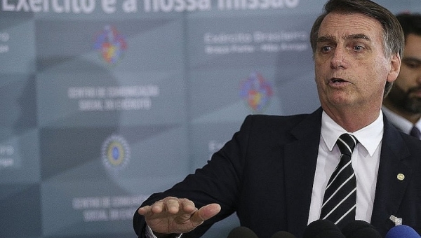 Bolsonaro cita assassinato do menino Rhuan para defender prisão perpétua