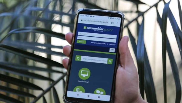 Consumidores podem resolver problemas com produtos ou serviços via plataforma digital