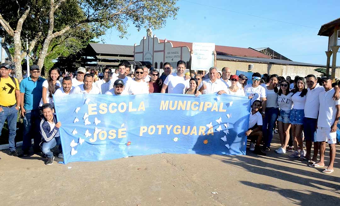 Calafate tem caminhada pela paz; 'Rio Branco precisa e merece paz', diz Antônio Morais