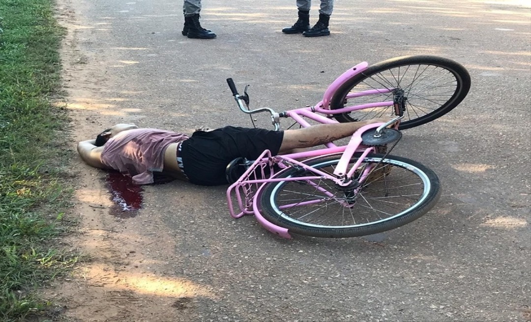 Jovem é executado a tiros enquanto andava de bicicleta no Distrito Industrial