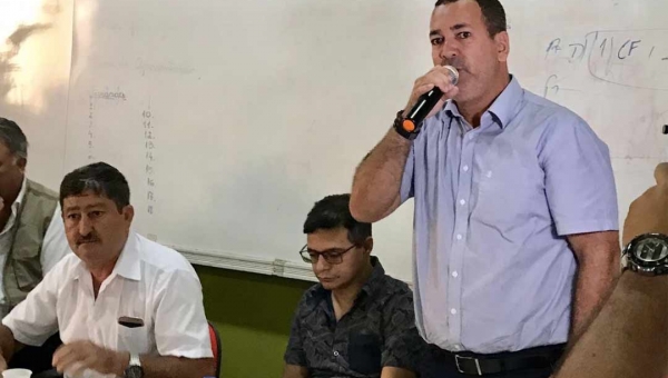 Neném Almeida e Petecão participam de evento sobre agronegócio em Acrelândia