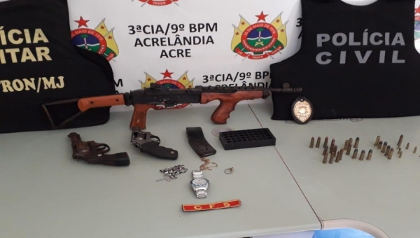 Em Acrelândia, Forças de Segurança apreendem fuzil e dois revólveres com membros de organização criminosa