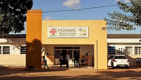 Deputado estadual Roberto Duarte pede melhorias para o Hosmac