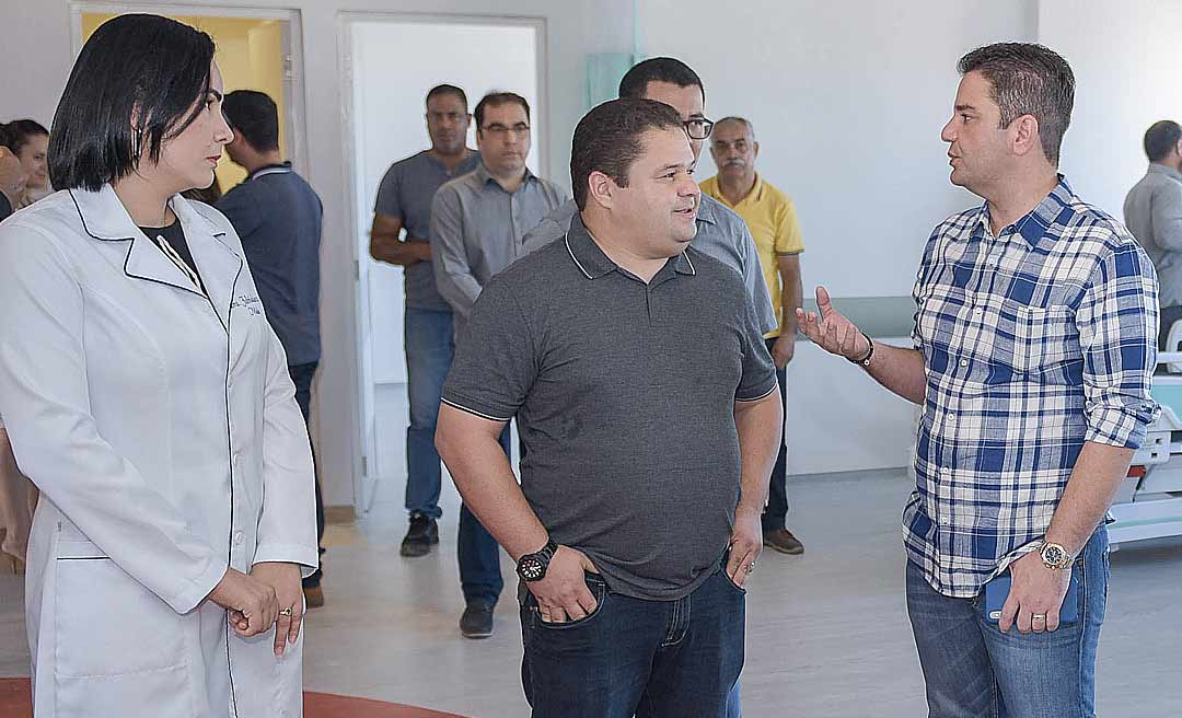 Gladson Cameli visita obras de ampliação do Pronto Socorro e garante entrega ainda este ano