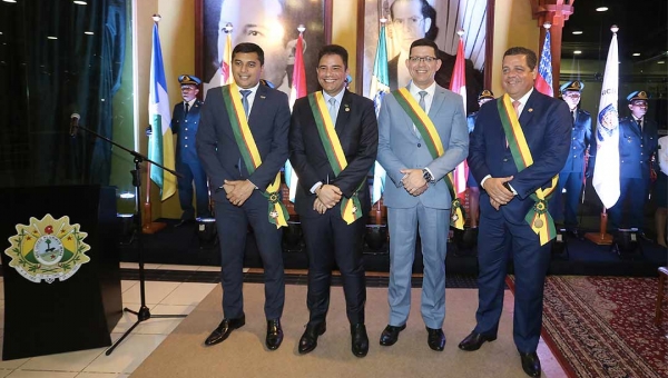 Em noite de homenagens, governadores selam pacto pelo crescimento regional