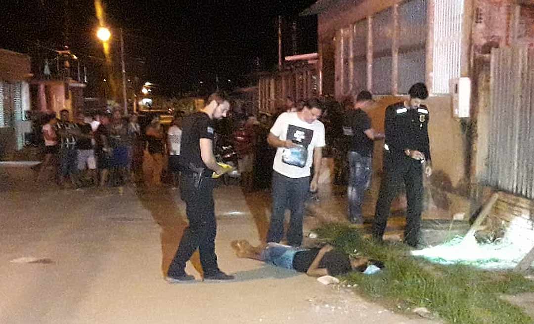 Menor de 15 anos é executado com quatro tiros em nova ação da dupla da motocicleta no bairro João Eduardo