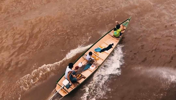 Curta-metragem sobre paixão pela identidade amazônica é exibido em Rio Branco