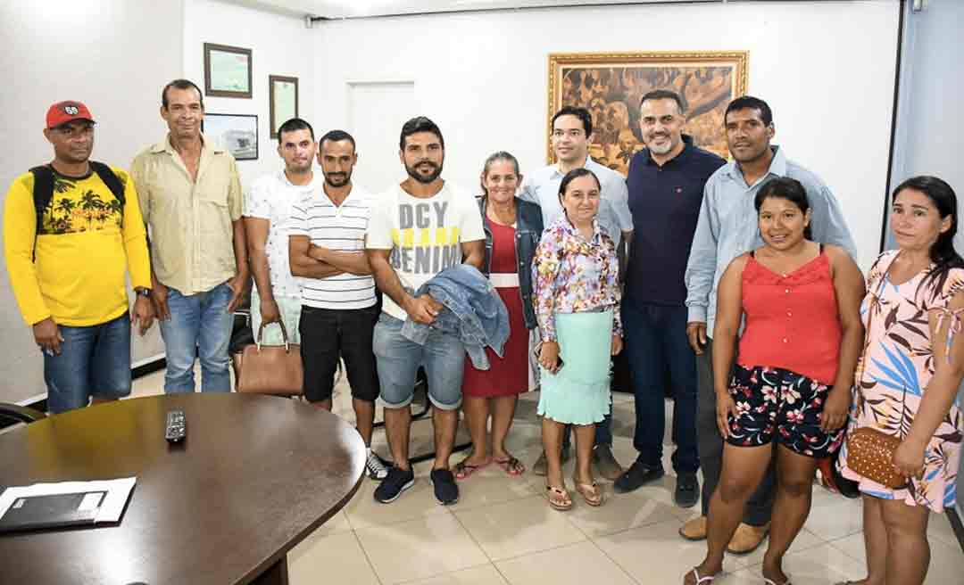 Prefeito Ilderlei Cordeiro reafirma parceria com produtores e acorda investimentos na zona rural