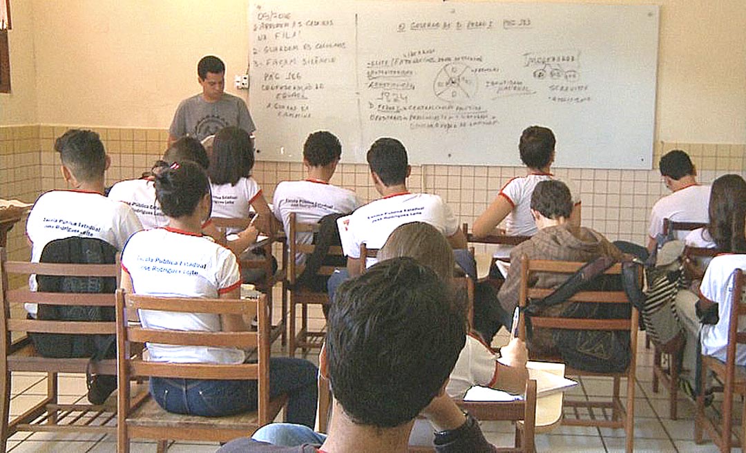 Uniformes de alunos do Acre terão registro do grupo sanguíneo e fator RH