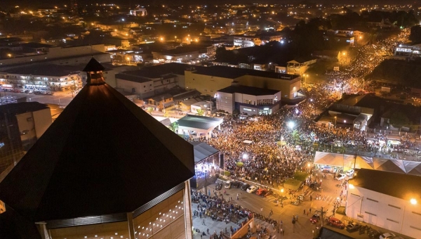 Novenário Nossa Senhora da Glória é sucesso de público e movimenta turismo no Juruá