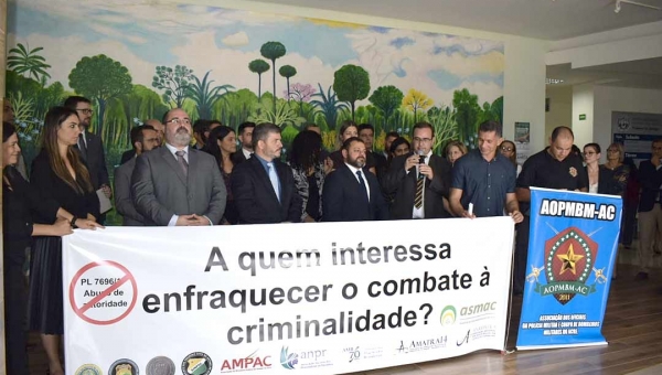 Asmac e outras nove entidades realizam Ato Contra o PL do Abuso de Autoridade