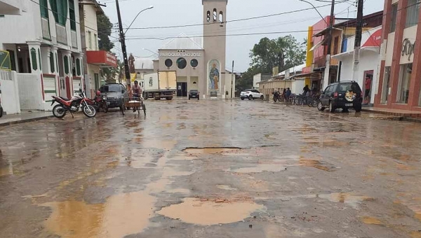 Feijó e Tarauacá registraram a mais intensa chuva do Brasil nesta terça-feira; ventos passaram dos 50km/h no Acre