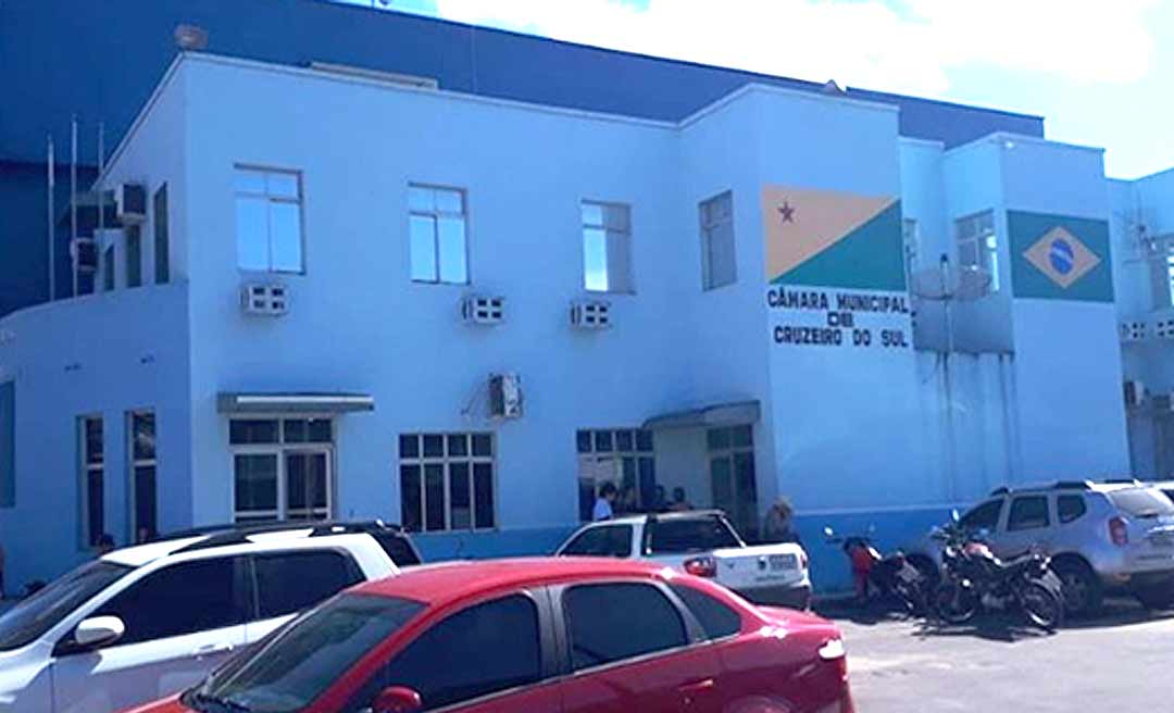 Câmara Municipal de Cruzeiro do Sul entra na mira do Ministério Público