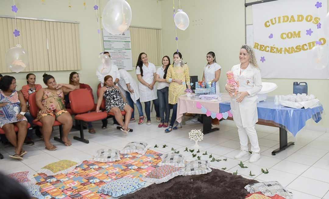 Gestantes recebem dicas de cuidados com recém-nascidos na Maternidade Bárbara Heliodora