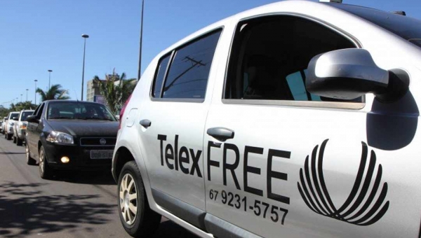 Justiça decreta falência da Telexfree, empresa acusada de praticar pirâmide financeira 