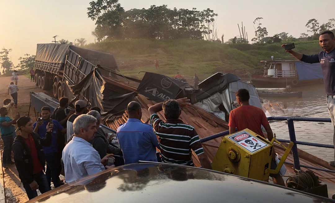 Carreta desgovernada tomba no local de embarque na balsa no rio Madeira; veja vídeo