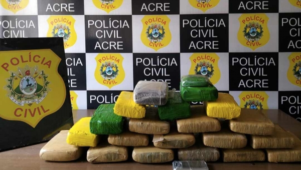 No interior do Acre, traficante é flagrado com carregamento de 20kg de maconha