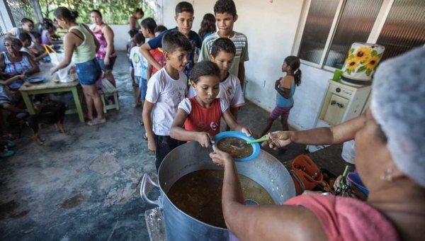 Governo fortalece produtores rurais e entidades com Programa de Aquisição de Alimentos