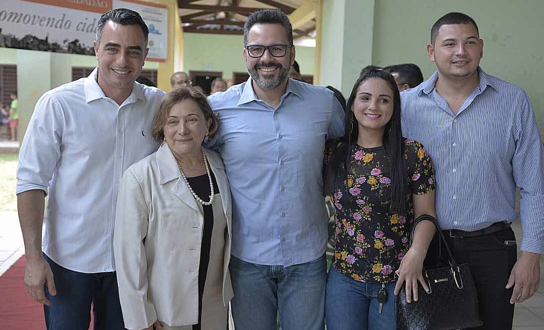 Prefeito André Maia apoia realização de Projeto Cidadão e prestigia casamento coletivo de 73 casais