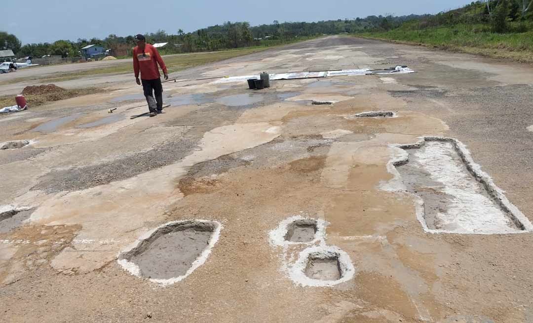 Pista de pouso do Jordão recebe serviço de tapa-buracos do Deracre