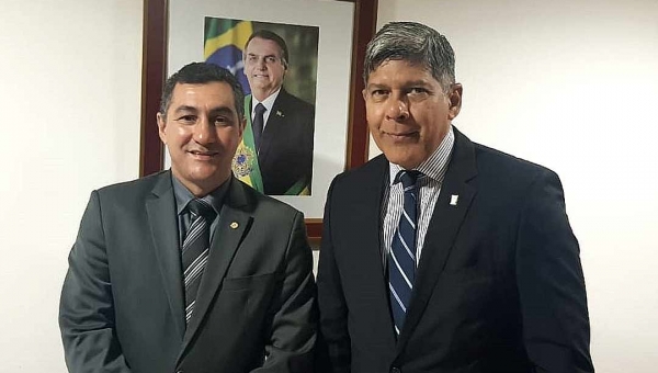 Jesus Sérgio solicita liberação de emendas parlamentares para investimentos na saúde e produção rural do Acre