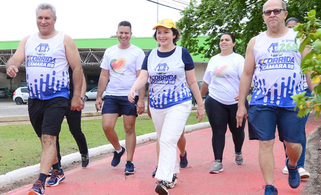 Prefeita Socorro Neri participa de corrida de rua pelos 56 anos da Câmara de Rio Branco