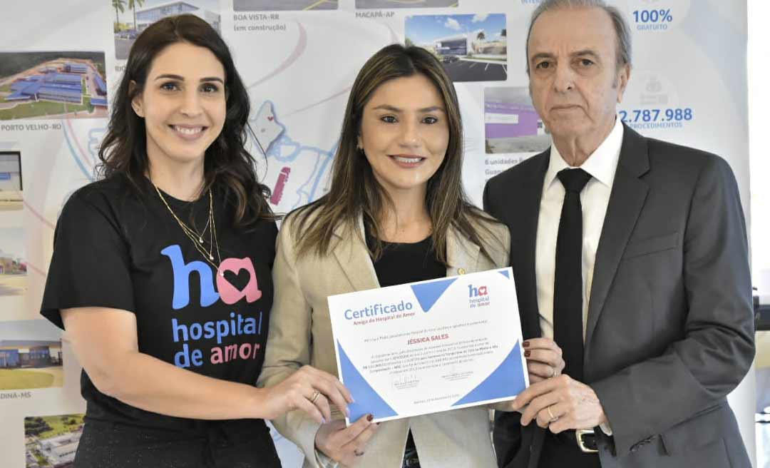 Jéssica Sales recebe homanagem do Hospital de Amor de Barretos