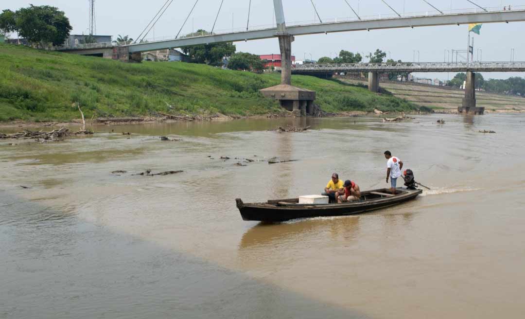 Parceria entre governo e Ministério dos Recursos Hídricos implementa programa inédito de recuperação ambiental do rio Acre