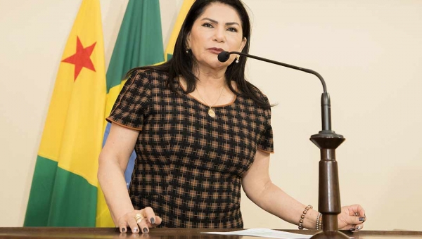 Antonia Sales alerta sobre aumento de suicídios entre jovens e destaca jogos e desafios como principal causador das mortes