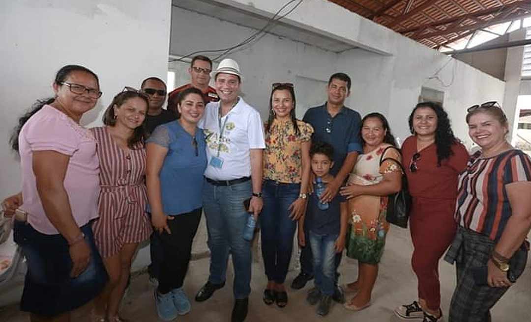 Gladson visita obras do Colégio Militar de Tarauacá